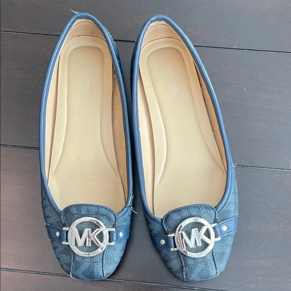 Michael Kors Navy Blue Logo Flats - Picture 9 of 9